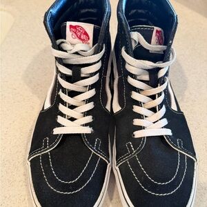 Vans Men's Black and White High-Top Sneakers